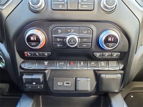 Used 2021 GMC Sierra 2500 AT4 w/ Gooseneck/5TH Wheel Package image 27