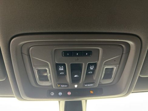 Used 2020 Chevrolet Silverado 1500 LT Trail Boss image 25