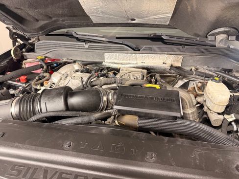Used 2019 Chevrolet Silverado 2500 LTZ w/ Midnight Edition AWD/4WD image 48