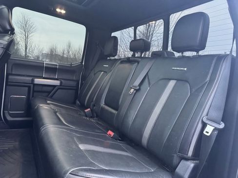 Used 2018 Ford F250 Platinum w/ Platinum Ultimate Package image 18