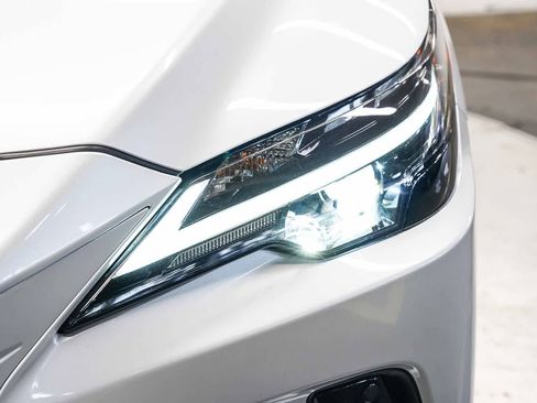 Used 2024 Lexus RX 350 FWD w/ Technology Package image 7