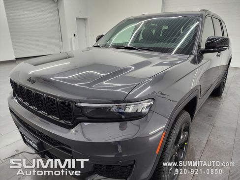New 2025 Jeep Grand Cherokee L Limited w/ Black Appearance Package image 7
