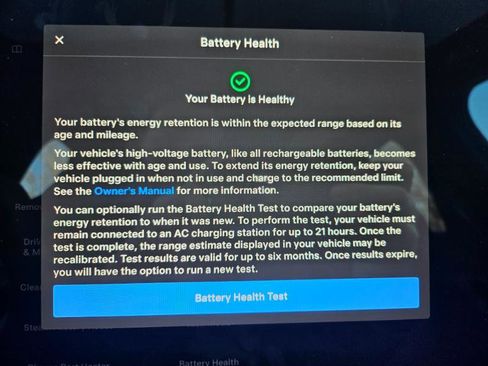 Used 2022 Tesla Model X image 50