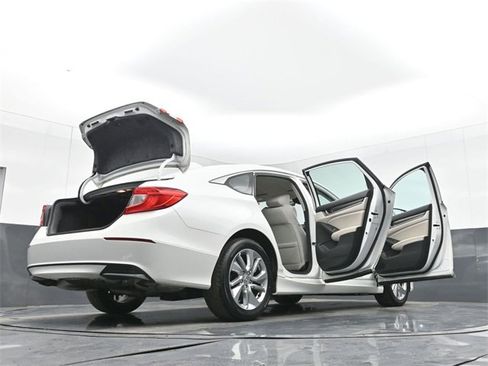 Used 2019 Honda Accord LX image 51