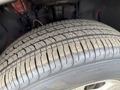 Used 2024 Toyota RAV4 XLE image 26