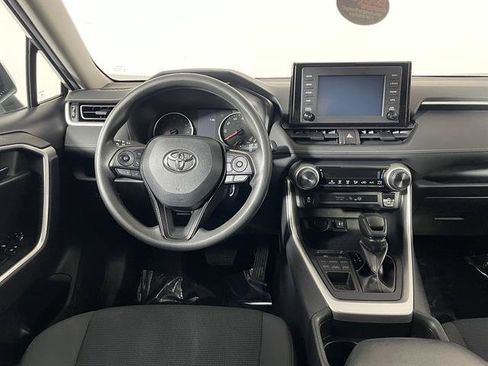 Certified 2019 Toyota RAV4 LE AWD/4WD image 12