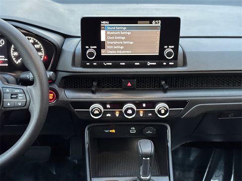 Used 2023 Honda CR-V LX image 17