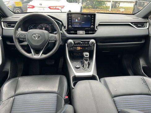 Used 2021 Toyota RAV4 XSE AWD/4WD image 18