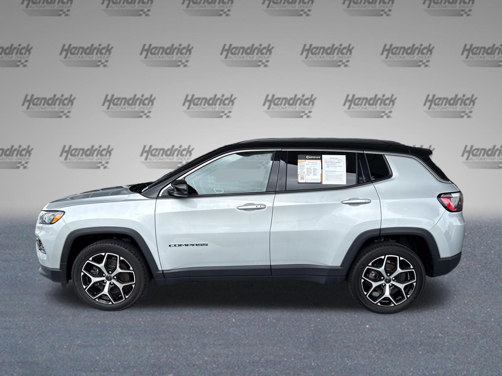 Used 2025 Jeep Compass Limited AWD/4WD image 6