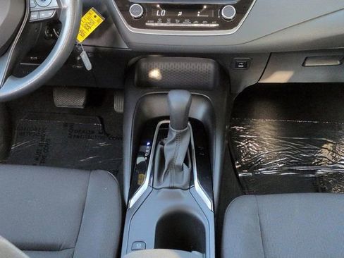 Used 2024 Toyota Corolla LE FWD image 17
