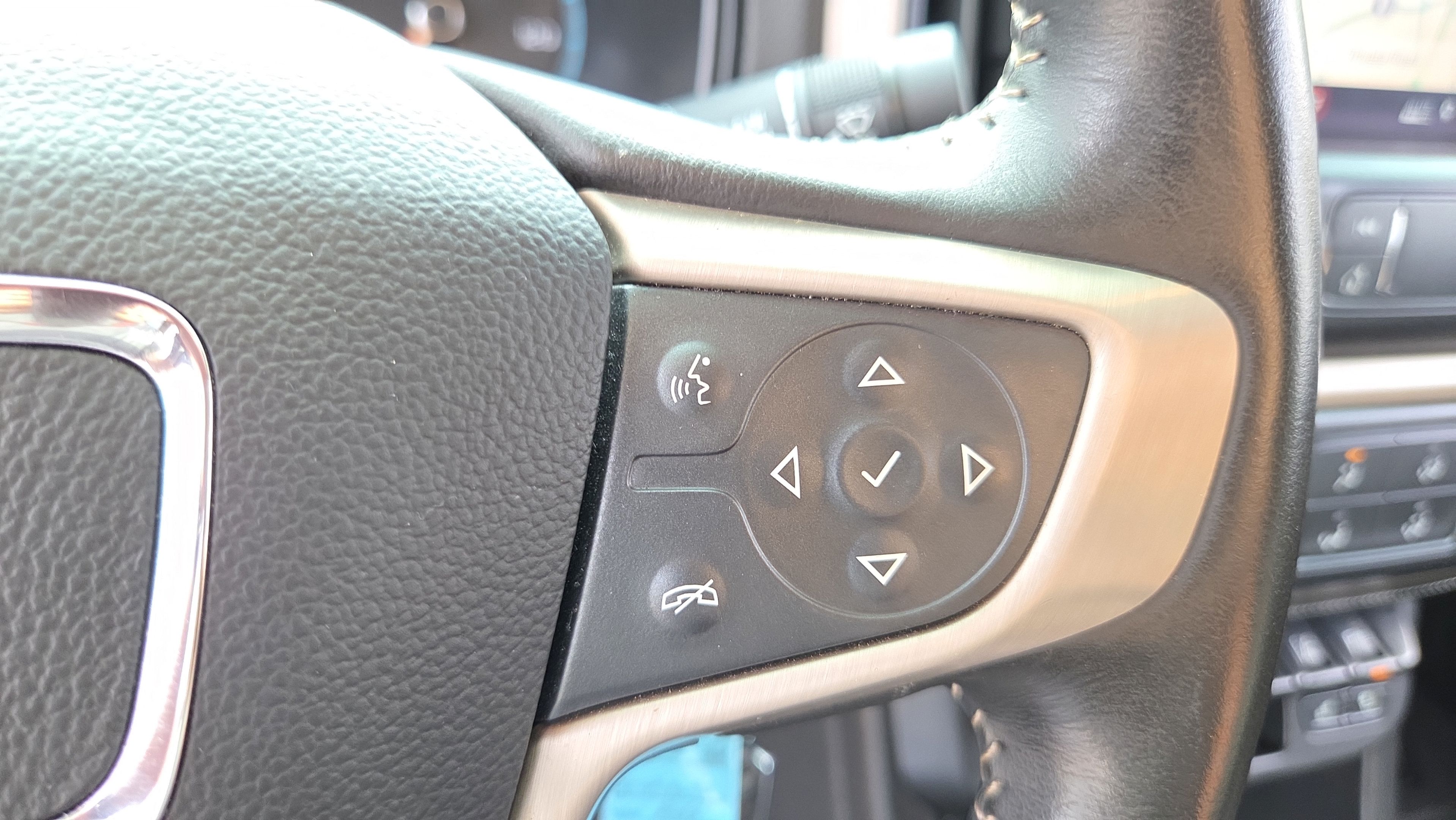 Used 2022 GMC Canyon Denali AWD/4WD image 31