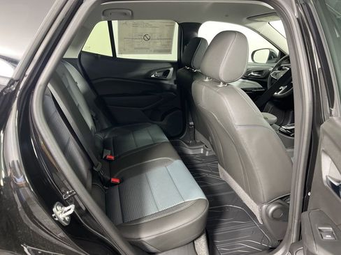 New 2026 Chevrolet Trax LT image 11