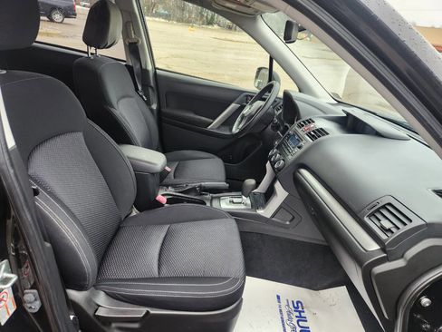 Used 2014 Subaru Forester 2.5i Premium w/ All-Weather Package image 17