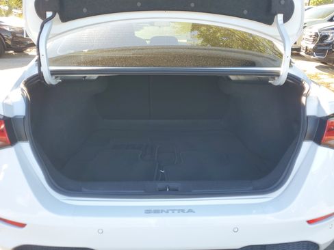 Used 2024 Nissan Sentra SV w/ All-Weather Package image 10