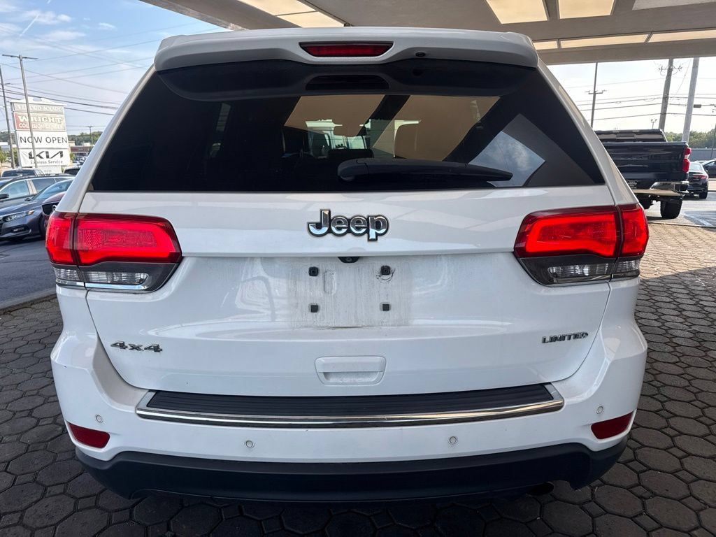 Used 2015 Jeep Grand Cherokee Limited AWD/4WD image 7