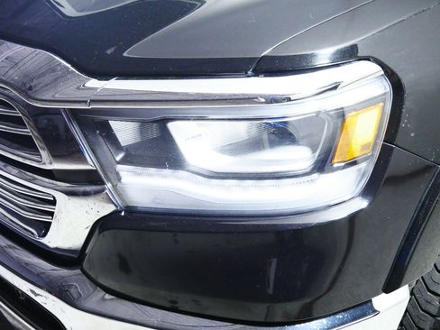 Used 2020 RAM 1500 Laramie AWD/4WD image 16