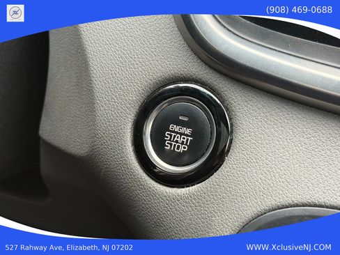 Used 2017 Kia Sorento SX image 19