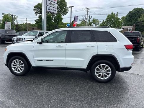 Used 2021 Jeep Grand Cherokee Laredo AWD/4WD image 6
