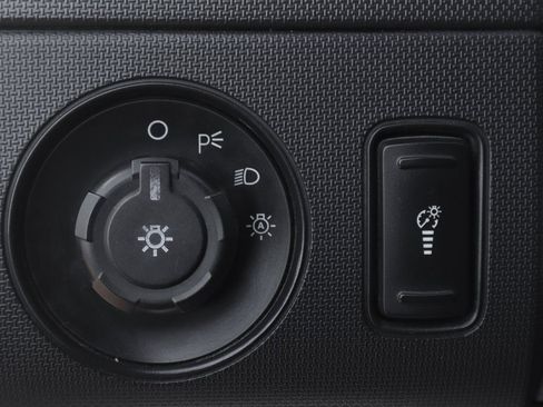 Used 2011 Ford F550 2WD Crew Cab Super Duty w/ Payload Upgrade Pkg image 28