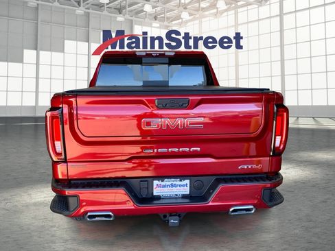 Used 2023 GMC Sierra 1500 AT4 w/ AT4 Premium Package image 4