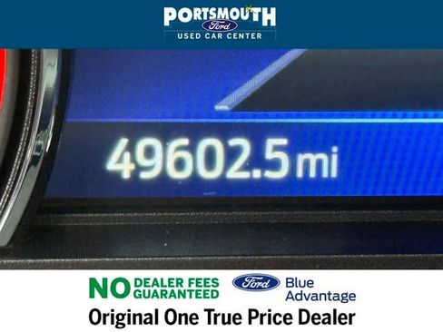 Certified 2022 Ford Explorer XLT w/ Equipment Group 202A image 21