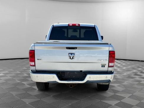 Used 2015 RAM 1500 Classic SLT AWD/4WD image 4