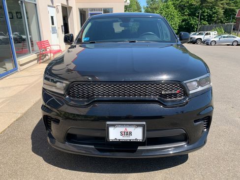 Used 2022 Dodge Durango AWD image 2