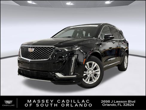 Certified 2025 Cadillac XT6 Luxury FWD image 1