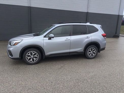 Used 2020 Subaru Forester Premium w/ Popular Package #1 image 1