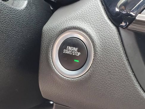 Used 2019 Buick Envision Premium w/ Driver Confidence Package AWD/4WD image 23