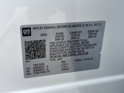 Used 2024 GMC Terrain SLE image 29