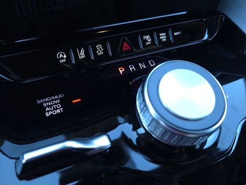 New 2026 Jeep Grand Wagoneer Limited AWD/4WD image 43