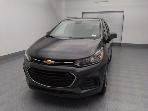 Used 2020 Chevrolet Trax LS w/ Tint and Cruise Package image 15