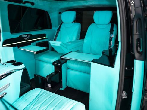 Used 2023 Mercedes-Benz Metris Passenger image 24