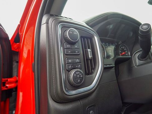 Used 2022 Chevrolet Silverado 2500 LTZ w/ LTZ Plus Package AWD/4WD image 22