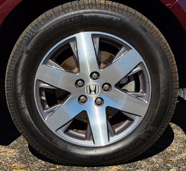 Used 2015 Honda Pilot Touring image 16