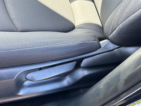 Used 2024 Toyota Corolla Cross LE w/ Moonroof Package AWD/4WD image 47
