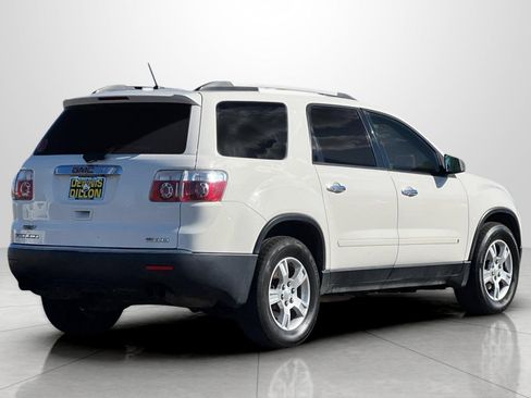 Used 2010 GMC Acadia SLE image 4
