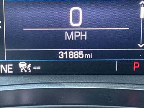 Used 2021 GMC Terrain SLE image 30