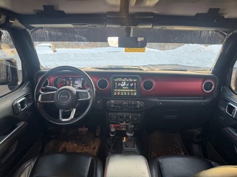 Used 2022 Jeep Gladiator Rubicon w/ LED Lighting Group image 14