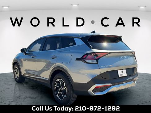 Certified 2025 Kia Sportage LX FWD image 5