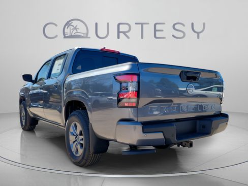 New 2026 Nissan Frontier SV w/ All-Weather Content Package AWD/4WD image 4