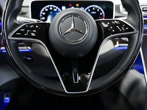 Used 2023 Mercedes-Benz S 580 4MATIC Sedan image 57