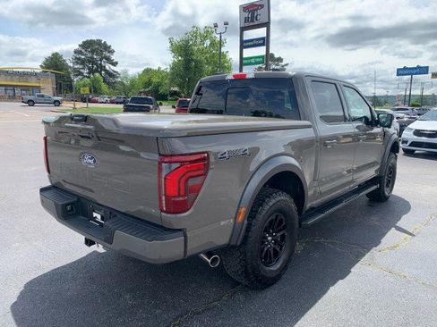 Used 2025 Ford F150 Lariat w/ Equipment Group 502A High AWD/4WD image 4