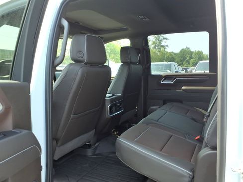 New 2026 GMC Sierra 2500 Denali w/ Denali Reserve Package AWD/4WD image 24