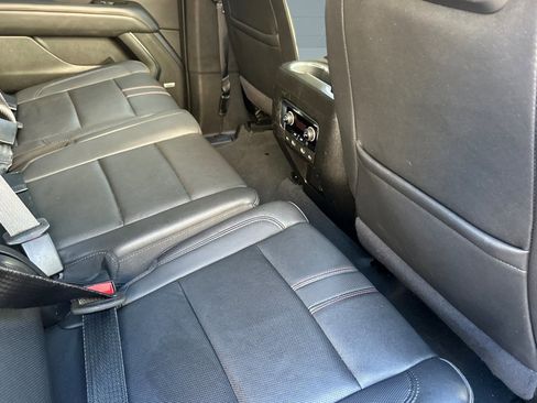 Used 2022 Chevrolet Tahoe RST image 31