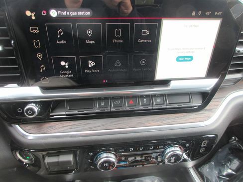 New 2026 GMC Sierra 2500 SLT image 19