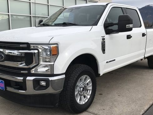 Certified 2022 Ford F350 XLT w/ XLT Value Package image 3