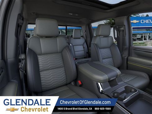 New 2026 Chevrolet Silverado 2500 ZR2 image 16