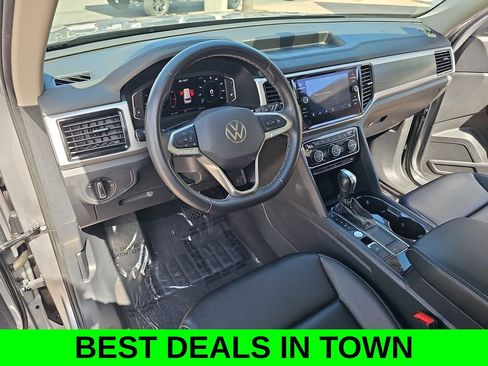 Used 2023 Volkswagen Atlas SE FWD image 17